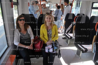 Pierwszy probny przejazd z pasazerami i i prezentacja...