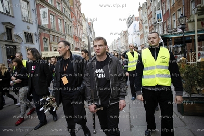 Gdansk. Ul. Dlugi Targ. Happening Pierwszy Zjazd Hamletów...