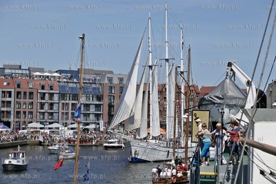 Gdansk. Baltic Sail. Parada Zaglowców na Motlawie....