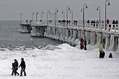 Niedziela na plazy w Gdyni Orlowie.
02.02.2014
fot....