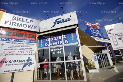 Reklamy firm handlowych, produkcyjnych i uslugowych...