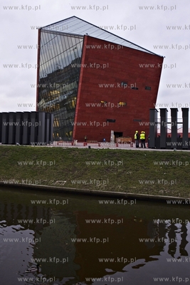 Gdańsk. Muzeum II Wojny Światowej. 19.12.2016 fot....
