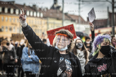 Gdańsk. Sprzeciw wobec kontrowersyjnego wyroku Trybunału...