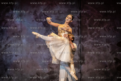 Opera Bałtycka.
Pomposo i...
Spektakl familijny.
13.10.2024
fot....