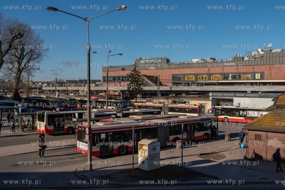 Dworzec kolejowy Gdańsk Wrzeszcz. 18.03.2021 / fot....