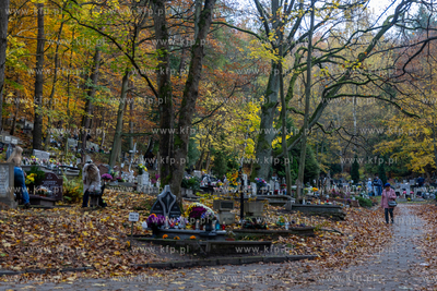 Dzień Wszystkich Świętych na Cmentarzu Srebrzysko....