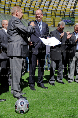 Gdansk. PGE Arena. Uroczyste wreczenie pozwolenia na...