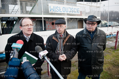 Gdansk. Nowy Port. Konferencja prasowa radnych Prawa...