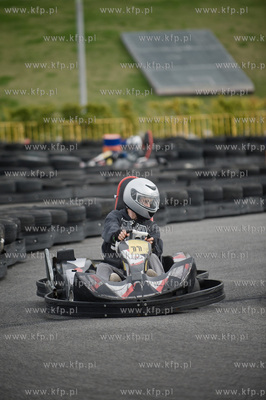 Gdansk. Stadion PGE Arena. Tor gokartowy PitStop. Pierwsze...
