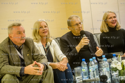 Gdynia. Teatr Muzyczny. 41. Festiwal Filmowy w Gdyni....