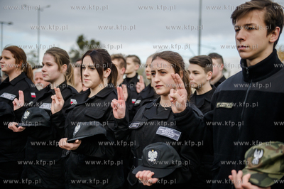 Gdansk. Wrzeszcz. Uroczyste złożenie kwiatów pod...
