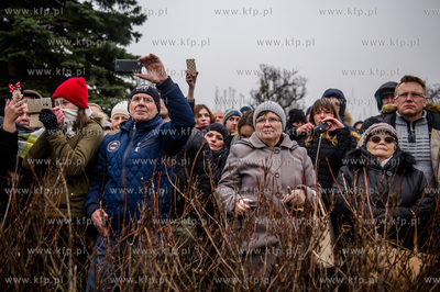 Gdynia. Nabrzeże Pomorskie. Uroczysta przysięga wojskowa...