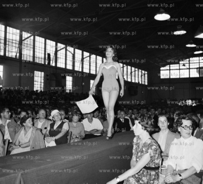 Wybory Miss Gdanska lub Wybrzeza. 1957
z0002113
Fot....