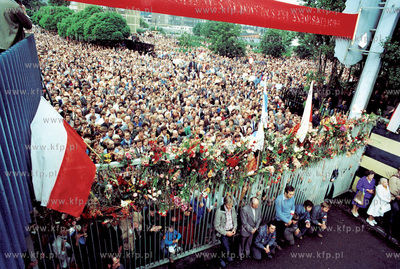 Strajk w Stoczni Gdanskiej im Lenina. Nz. msza w Stoczni...