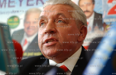 Gdansk. Siedziba Samoobrony. Konferencja prasowa przewodniczacego...