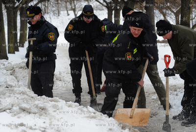 Gdansk. Ul. Powstancow Warszawskich. Straz Miejska,...