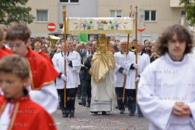 Procesja Bozego Ciala parafii sw. Maksymiliana Kolbe...