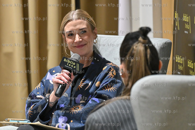 Miejska Biblioteka Publiczna w Sopocie. SOPOTEKA. Cykl...
