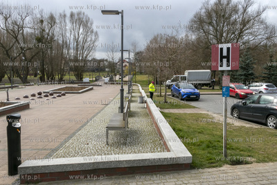 Deptak pomiędzy ulicami Grunwaldzką a Wita Stwosza...