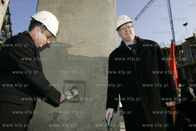 Wmurowanie Aktu Erekcyjnego pod budowe hali widowiskowo-sportowej...