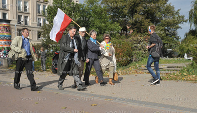 Gdansk, Wrzeszcz. Jaroslaw Kaczynski przyjechal do...