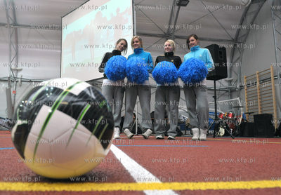 Zespol Szkol Ogolnoksztalcacych nr6, przy ul. Glebokiej...