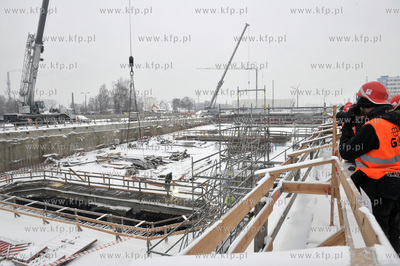 Zakonczona pierwsza nitka tunelu pod Wisla zostala...