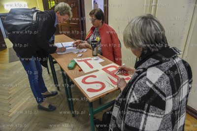 Strajk nauczycieli w I Liceum Ogólnokształcącym...