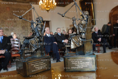 Wreczenie Nagrod Heweliusza. Tegoroczymi laureatami...