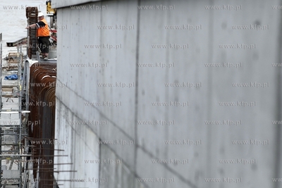 Gdansk. Prace przy budowie wezla drogowego na Letnicy...