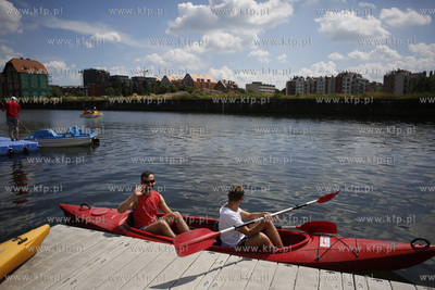 Gdańsk. Przystań Żabi Kruk. Wodna Fiesta.
19.06.2016
fot....