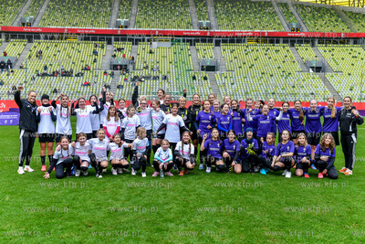 Mecz drużyn influencerek na Polsat Plus Arenie Gdańsk...