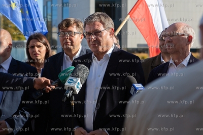 Gdynia. Konferencja prasowa Koalicji Obywatelskiej....