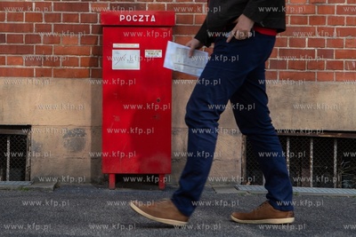 W maju  br. mają odbyć się wybory prezydenckie,...