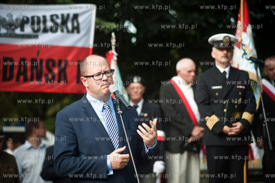 Gdansk. Targ Rakowy. Pomnik  Polskiego Panstwa Podziemnego....