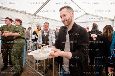 Gdansk. Targ Weglowy. Wielka Sobota. Sniadanie wielkanocne...