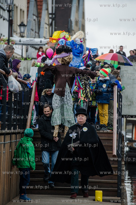 Gdansk. Wspolny przemarsz pod haslem Radoscia powitaj...