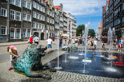 Gdańsk. Ulica Grobla. 18.07.2017 fot. Mateusz Ochocki...