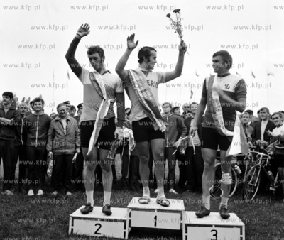 Kolarze - uczestnicy Nadbaltyckiego Wyscigu Przyjazni...