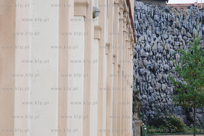 Praga (Czechy). W Ogrodach Senatu Republiki Czeskiej...