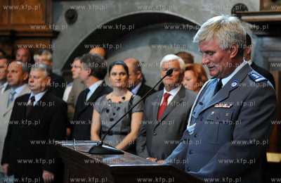 Gdansk. Dwor Artusa. Swieto Policji. Podczas uroczystosci...