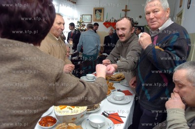 Slupsk.Wigilia dla bezdomnych w schronisku Brata Alberta.
24.12.2009
Fot....