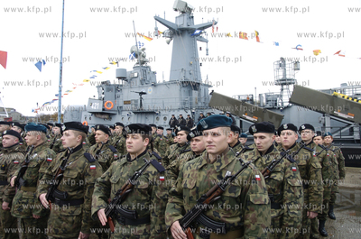 Ustka  W porcie morskim w Ustce odbyla sie przysiega...