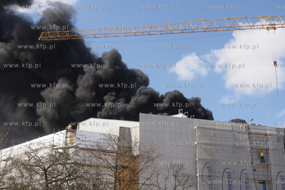 Pozar dachu Teatru Muzycznego w Gdyni . W akacji gasniczej...