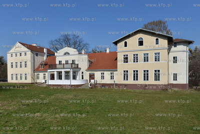 Zespol pa3acowo - parkowy w Gdyni Kolibkach. Pierwsza...