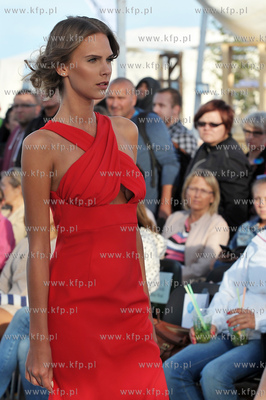 Sopot Fashion Week. Pokaz mody Strefa Fashion - L'Emi...