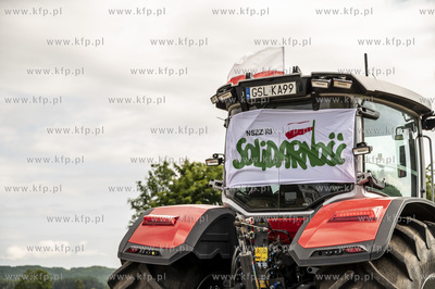 Godętowo. Protest Rolników, którzy wyjechali kilkunastoma...