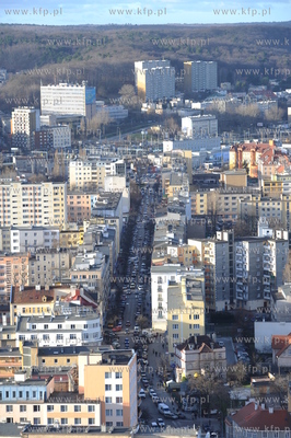 Gdynia, ponad 140 metrowy apartamentowiec SEA TOWERS...