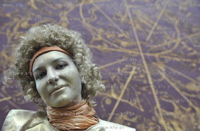 Barwna parada urodzinowa Jana Heweliusza, w roli astronoma...