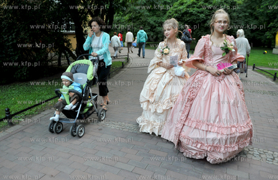 Gdansk. Park oliwski, V Miedzynarodowy Festiwal Mozartowski...